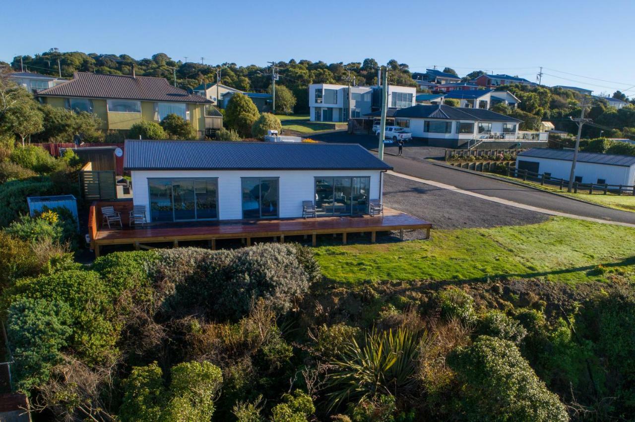 Kaka Point Views Apartment 1 Exterior photo